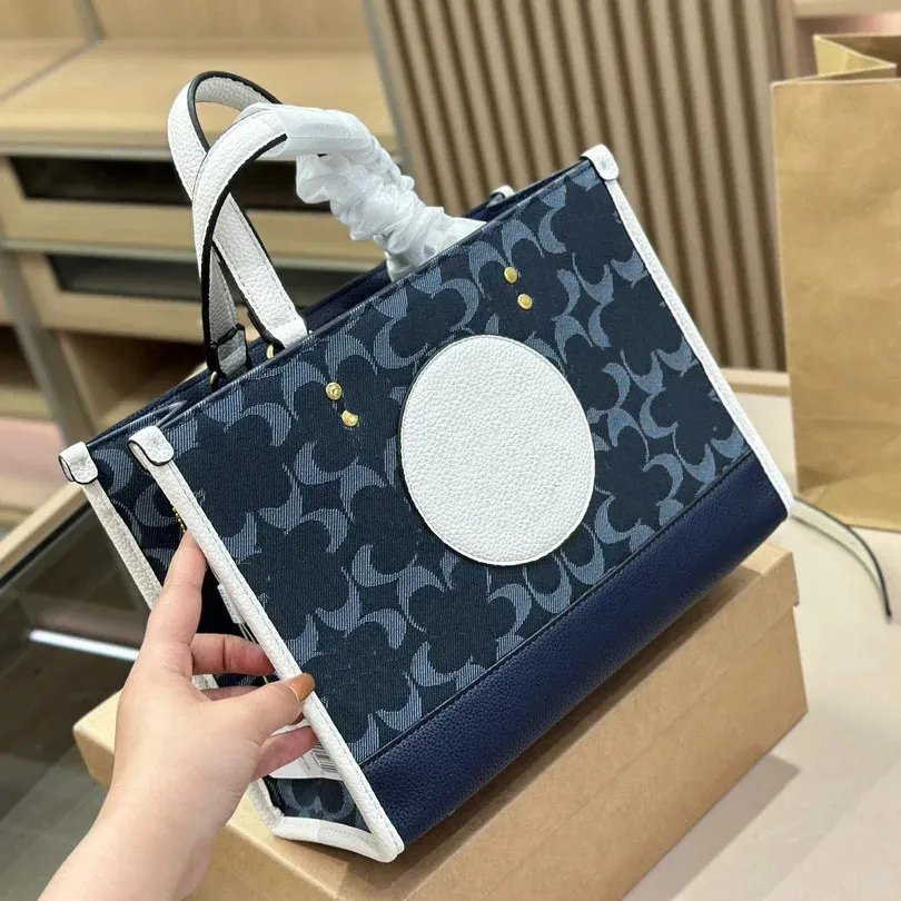 DHgate Coach Dempsey Canvas Tote Bag Designer Handbag for Women Luxury Shoulder Bag Canvas Pochette Luggage Beach Diaper Bag Black Bags Luggage Accessories