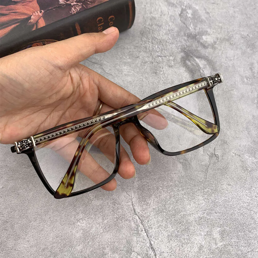 مصمم CH Cross Glass Frames Chromes نظارات شمسية للرجال من الذكور القديم كبير الوجه الشفافة الشفافة للحماية