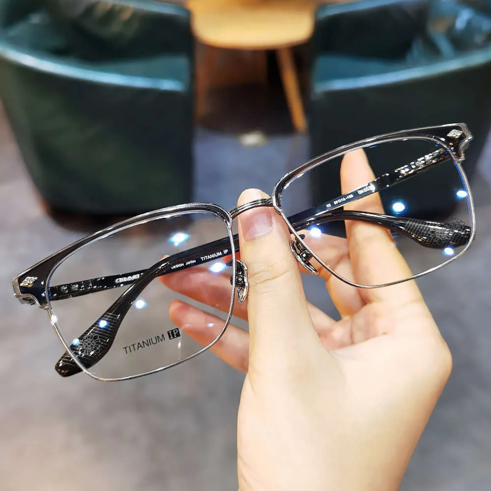 مصمم CH Cross نظارات الإطار الكرومات العلامة التجارية نظارة شمسية جديدة للرجال للنساء العصرية الرجعية على نطاق واسع النصف الأعمال مقترنة قصر قصر القلب إطارات عالية الجودة MX2D