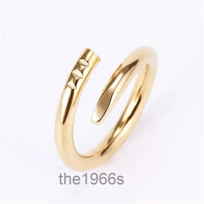 Love Nail Ring Designer Jewelry for Women Men Crystal Luxury Titanium Steel Alloy Silver Rose Goldplated Fashion Accessories Never Fade Engagement We TJ35