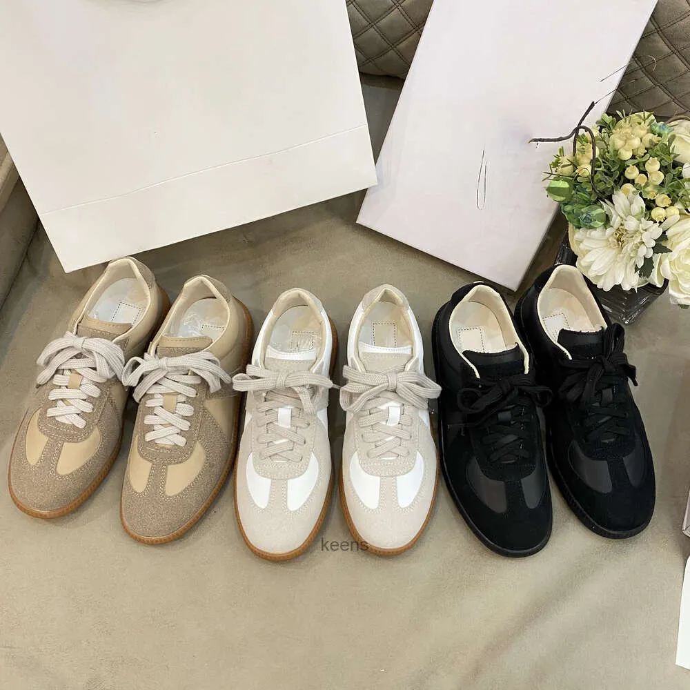 Fashion Casual Shoes Designer Margiela MM6 German Training Shoes All Match Dress Shoes Trend Running Shoes Matching Color Flat bekväma Sneakers