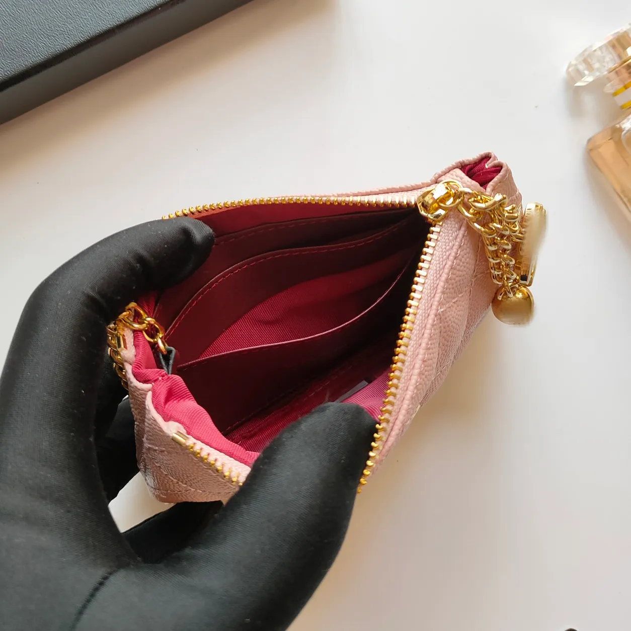 ☆ DHgate 디자이너 카드 소지자 여성 동전 지갑 디자이너 : 금색 체인이있는 핑크 가죽 지갑 여성용 고급 고급 카드 홀더 지갑 코인  주머니, 이상적인 작은 작업 가방 | 오늘 ₩23,106 특가