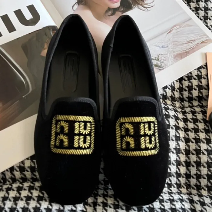 Tasarımcı Elbise Ayakkabı Flats Ayakkabı Kadife Loafers Bale Ayakkabıları İthal Mink Yün Yeni Bahar Tek Ayakkabı Dermal Dış Tablo Moda Bayanlar Mary Jeans Kadın Boyut: 35-41
