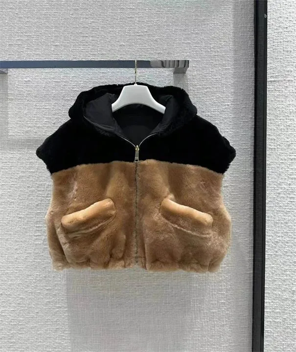 Kamizelki damskie Kobiety projektant kamizelki zimowej marka odzież wierzchnia prawdziwa futrzana wełna luksusowy najwyższej jakości 2023 kurtka mała kamizelka bez rękawów