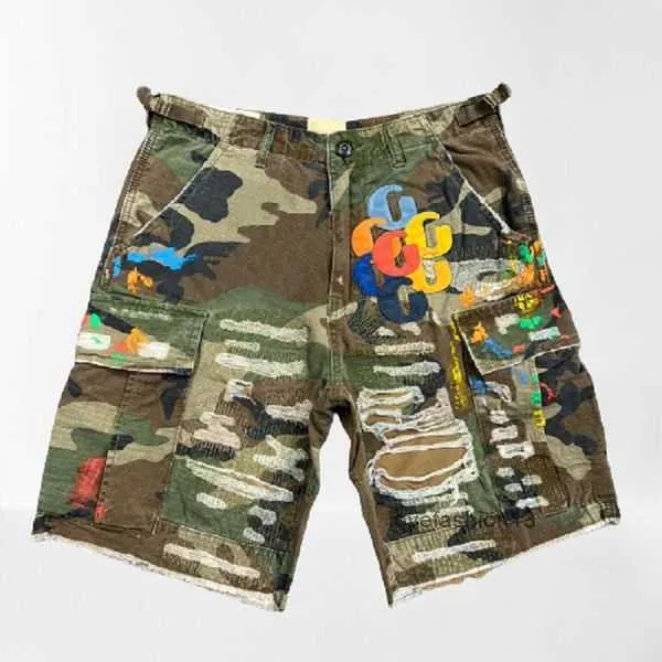 【SATIIIZ】Kiren Camo Bermuda Pants Cardi Damage Camo Bermuda Pants - satiiiz