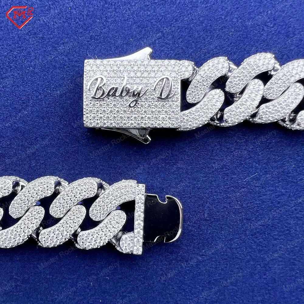 Lettere di chiusura personalizzate Hiphop da 15 mm 18 mm o catena a maglie cubane in argento sterling Sier Moissanite S