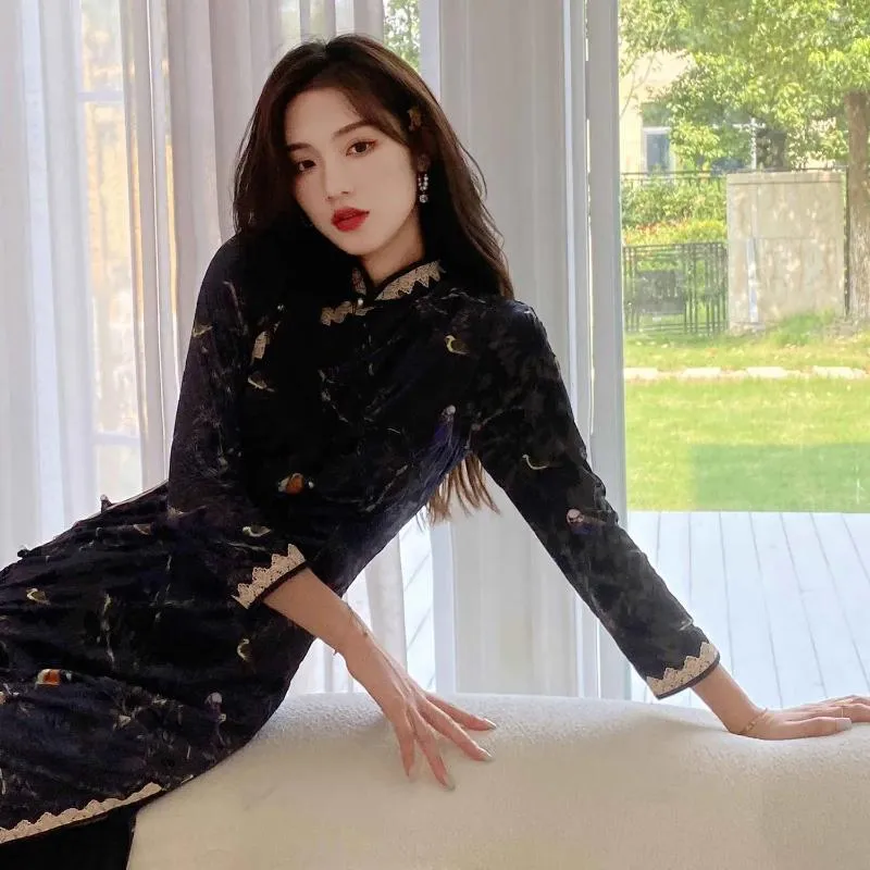 Ubranie etniczne Spring/Summer Modifed Printed Velvet Long Cheongsam Dress