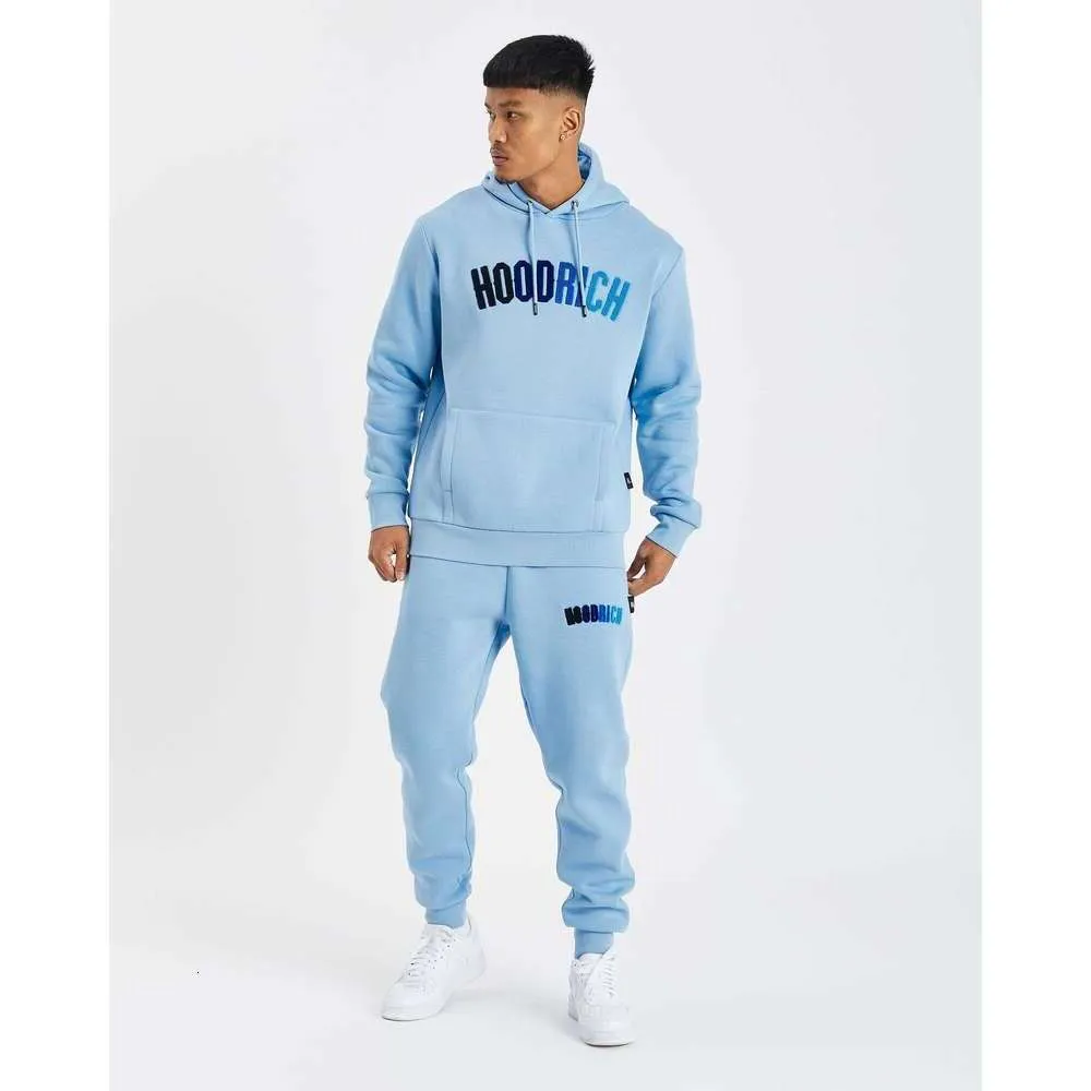 NOUVEAU 2023 Hiver Sports Hoodie Hoodie Men Hoodrich Tracksuit Letter Sweet Sweat Winter Winter Sweatie pour hommes Colore Bleu Solid Wholesale