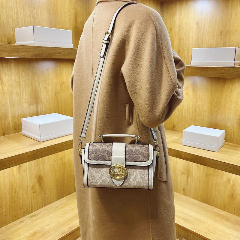 DHgate.com:Designer Winter New Live Broadcast Small Square DHgate.com:Designer Winter New Live Broadcast Small Square