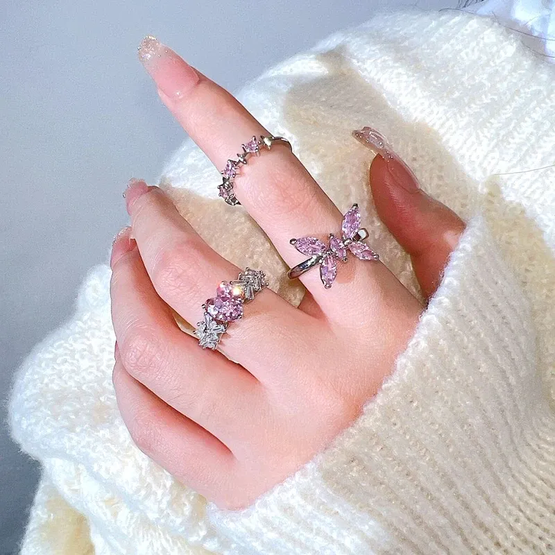 Crystal Love Heart Bowknot Rings Oregelbundna fingerring Öppning Justerbara ringar Kvinnor Gift Sweet Romantic Party Jewets Gifts