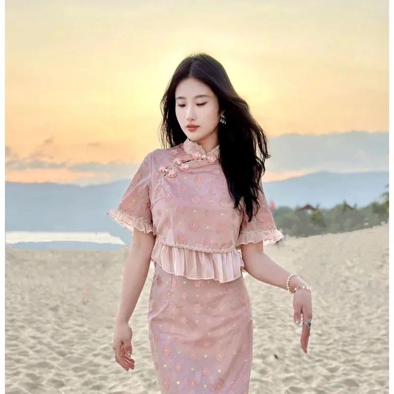 Ubrania etniczne chiński styl ulepszony Cheongsam Różowy kwiatowy szlachetny szlachetny górna połowa spódnicy zestaw mody haftowany krawędź ruffy qipao sukienka