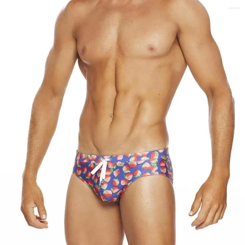 Traje de baño para hombres Calzoncillos de natación para hombre Bikini Fresa Azul Confort Cordón Nylon Playa Surf Shorts Sexy Gay Pool Trunks Trajes de baño