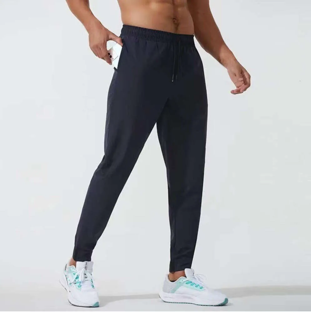 Erkek pantolon lululemen lulu kısa yoga kıyafeti jogger spor hızlı kuru çizim spor salonu cepleri eşek pantolonlar erkek gündelik elastik bel fitness luluss 123