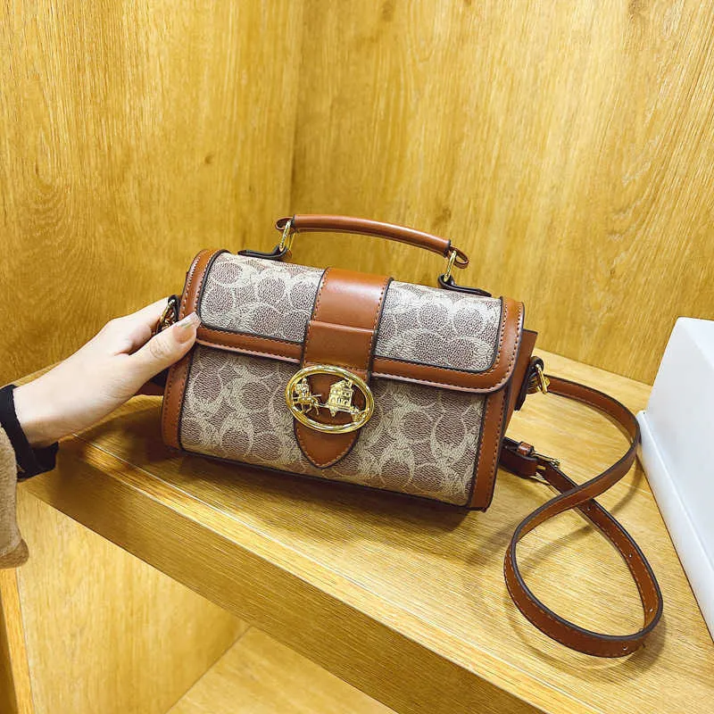 Designer winter small square horizontal shoulder bag with