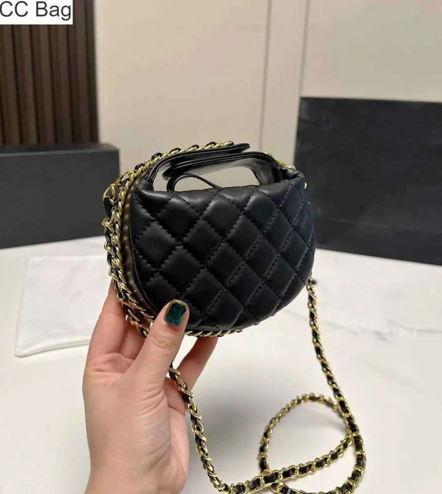 CC Bag Bolso francés Mujeres Diseñadores de lujo Mini embrague clásico Cadena de metal plateado Hombro cruzado Tendencia Streent de bolso Sacoche al aire libre Precios al por mayor