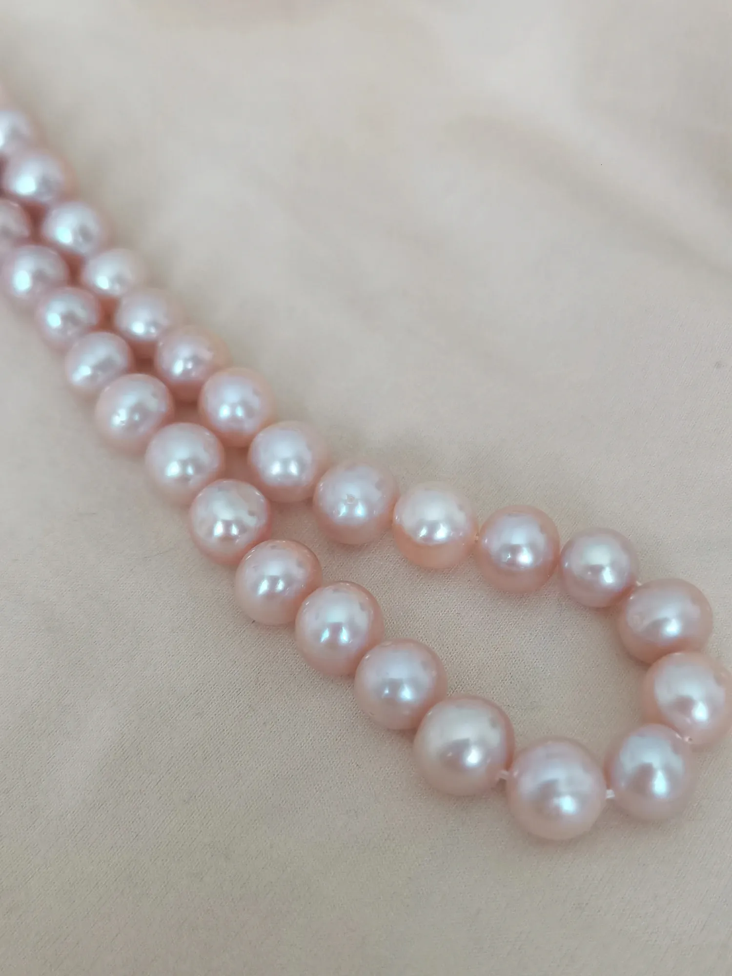 Real Po 18 AAA japonais Akoya 9-10 mm collier de perles violet lavande fermoir en or jaune 14 carats 231229