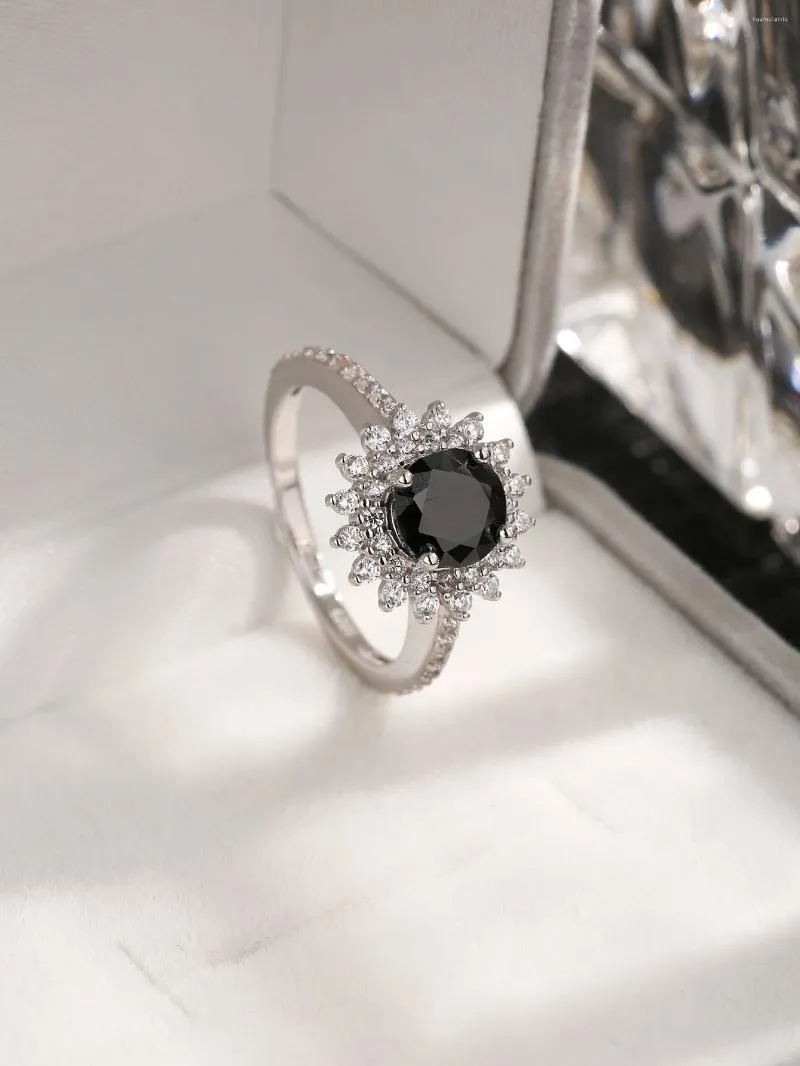 Cluster Rings "Black Daisy" Pure 925 Silver Women's Ring Inlaid With Zircon Cool Elegant Style