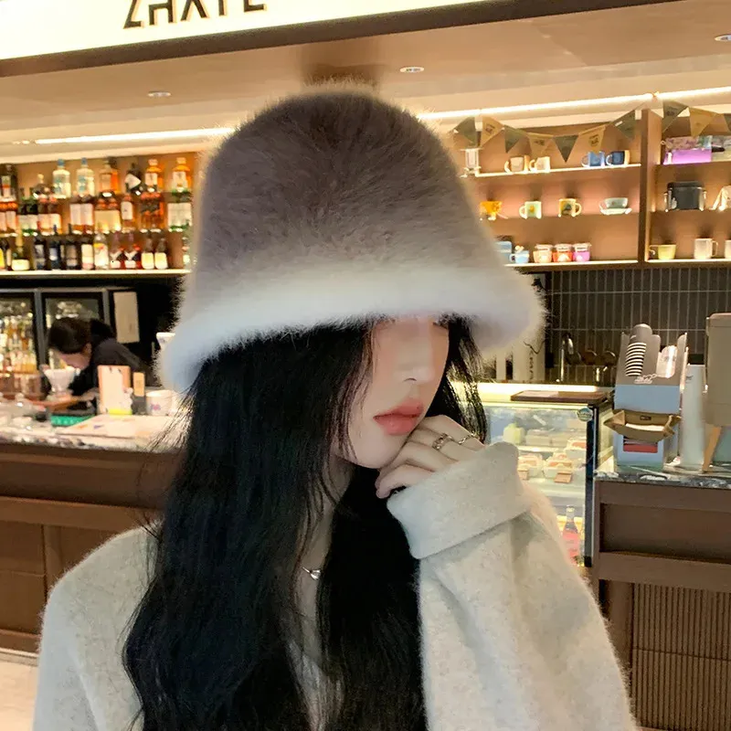 Autumn and Winter Korean Gradient Rabbit Hair Bowl Hat with Small Face for Outdoor Travel and Warm Women's Fashion Bucket Hat 231229