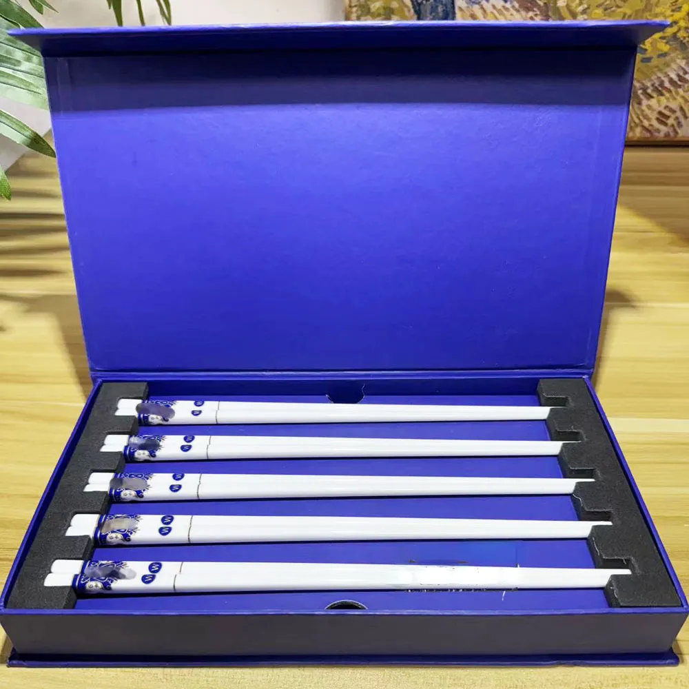 مصمم Chopsticks 2023 الجديد W Ceramic Chopsticks Mildewproof و Easy to Wish Bone China Tableder