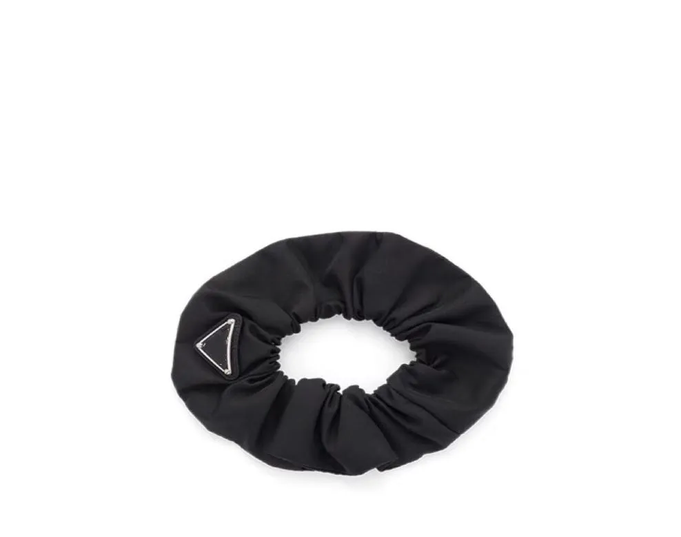 Hårcirkeldesigner Fashion Accessories Simple Hairn Pin Invertered Triangle Märke P Back Of Head Hair Finish Clip Chinese Style I1841443