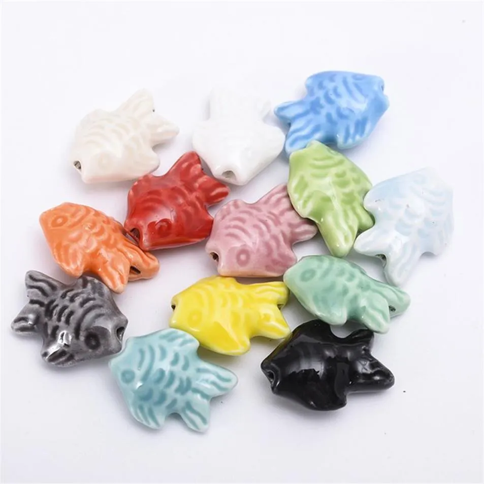 100pcs Mix Color Ocean Fish Ceramiczne koraliki 16x19 mm luźne koralik dystansowy do biżuterii wytwarzają DIY Bransoletę Naszyjnik Akcesoria 272s