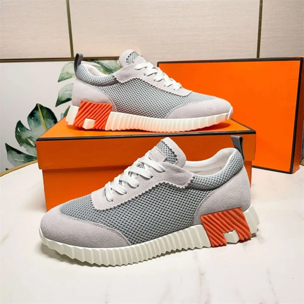 Luxury Men Designer Buty Casual Bouncing Sneaker White Calfskin Skórzane letnie spacer trampki niskie koronki gumowe podeszwy lekkie męskie trener 38-45 EUR