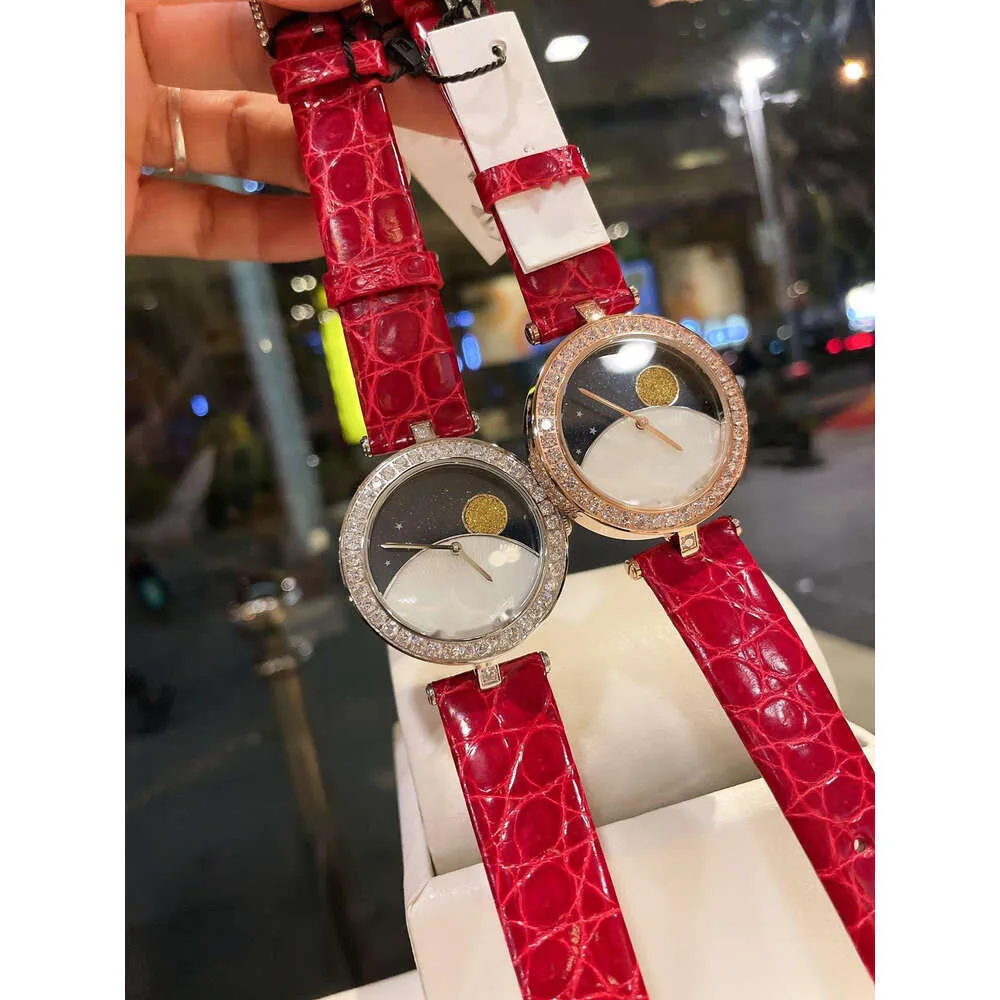 Van Causal Lady G Waterproof Watch Vanly Fashion Wristwatch Luxury Cleefly Lady Women Arpels Glow Day and Night IKC3 OII7