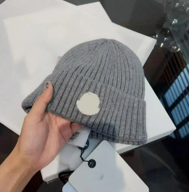 Luxe designer beanie hoeden herfst winter thermische gebreide mutsen mode schedelhoed voor mannen en vrouwen warme muts van hoge kwaliteit