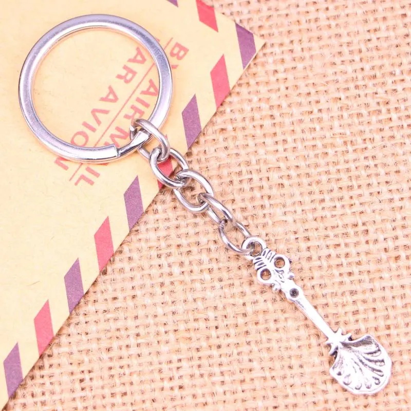 Keychains 20pcs Fashion Keychain 33x8mm Kitchen Spoon Pendants DIY Men Jewelry Car Key Chain Ring Holder Souvenir For Gift