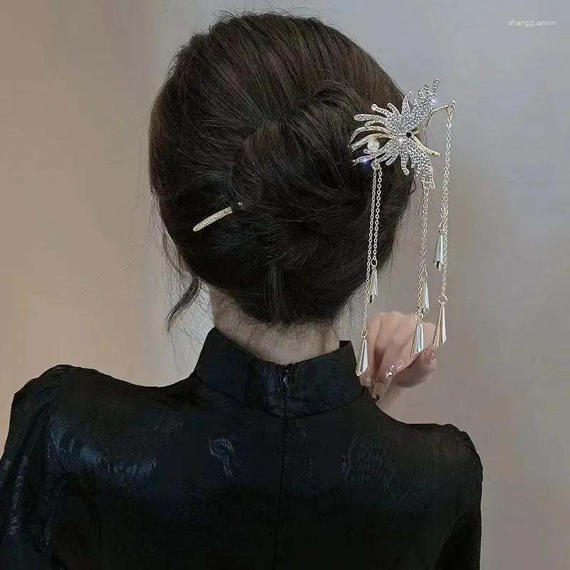 Hårklipp eleganta lyxiga kinesiska stickstift för kvinnor fläktfjäril handgjorda hårnålar ornament tillbehör smycken