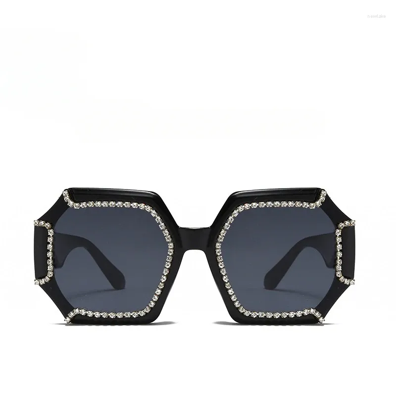 Sunglasses Trendy Luxury Diamond Square Women Brand Y2K Vintage Oversized Sun Glasses For Ladies Eyewear Men Gafas