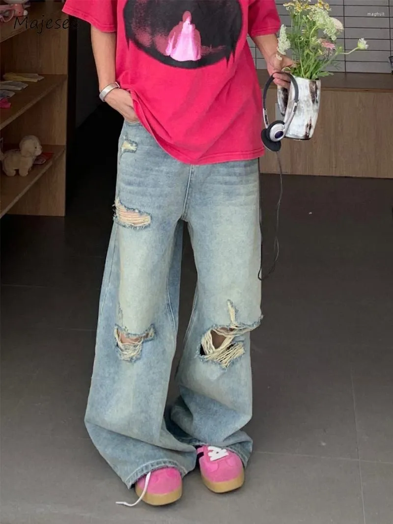 Jeans da uomo Hip Hop Men Hole Chic High Street Harajuku All-match Baggy Fashion Design strappato Pantaloni in denim belli estivi Coreano