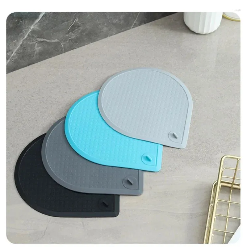Set di accessori per il bagno 1pc Scarico a pavimento in silicone Deodorante Pad Lavello della cucina Filtro Wc Bagno Anti odore Fogna Copertura