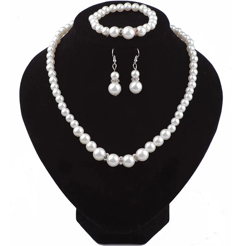 2024 new Jewelry New Bride Necklace Neckchain Set with Diamond Artificial Pearl Necklace Earnail Bracelet Set