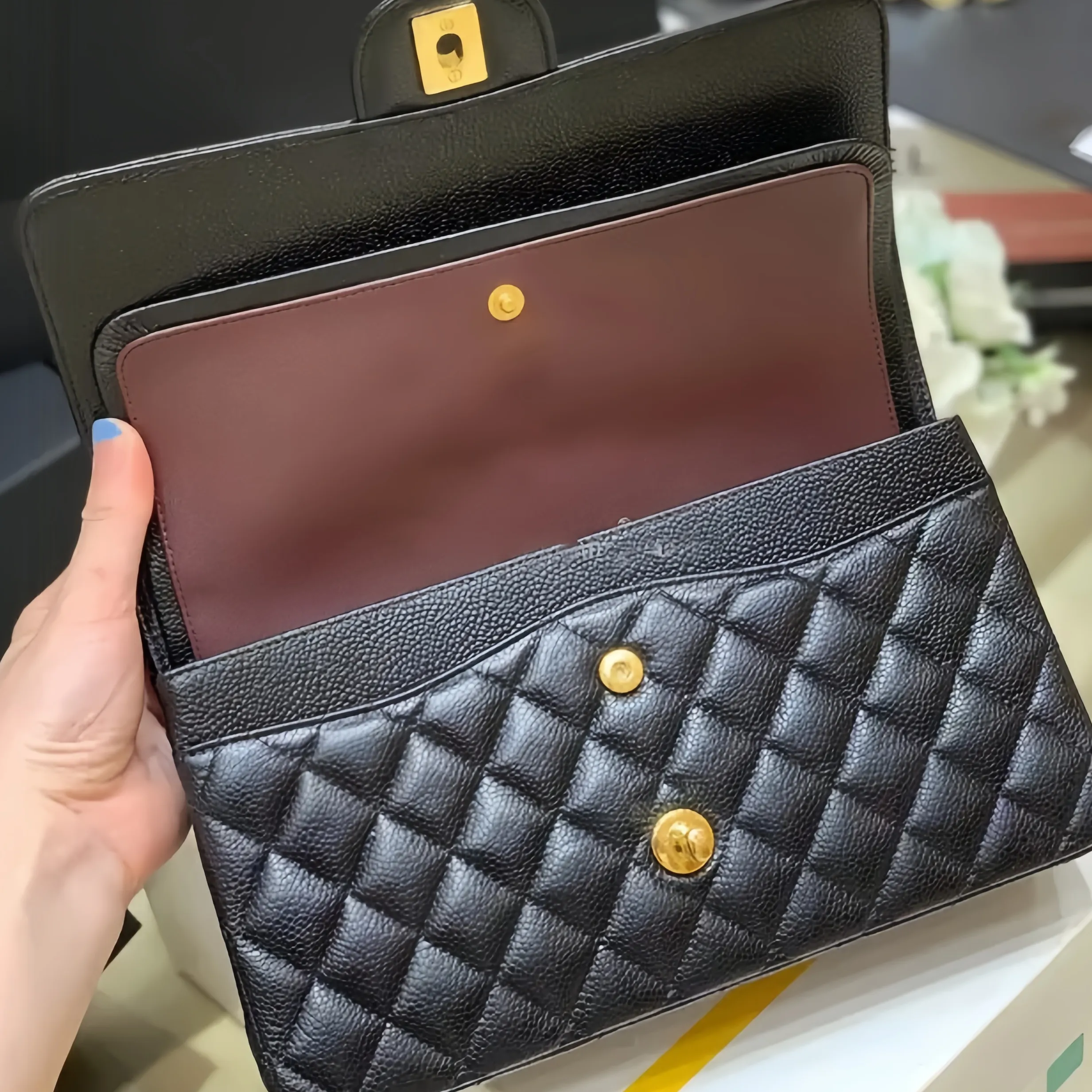 MINI FLAP BAG 19 IN WHITE CALFSKIN WITH DOUBLE GOLD BALL
