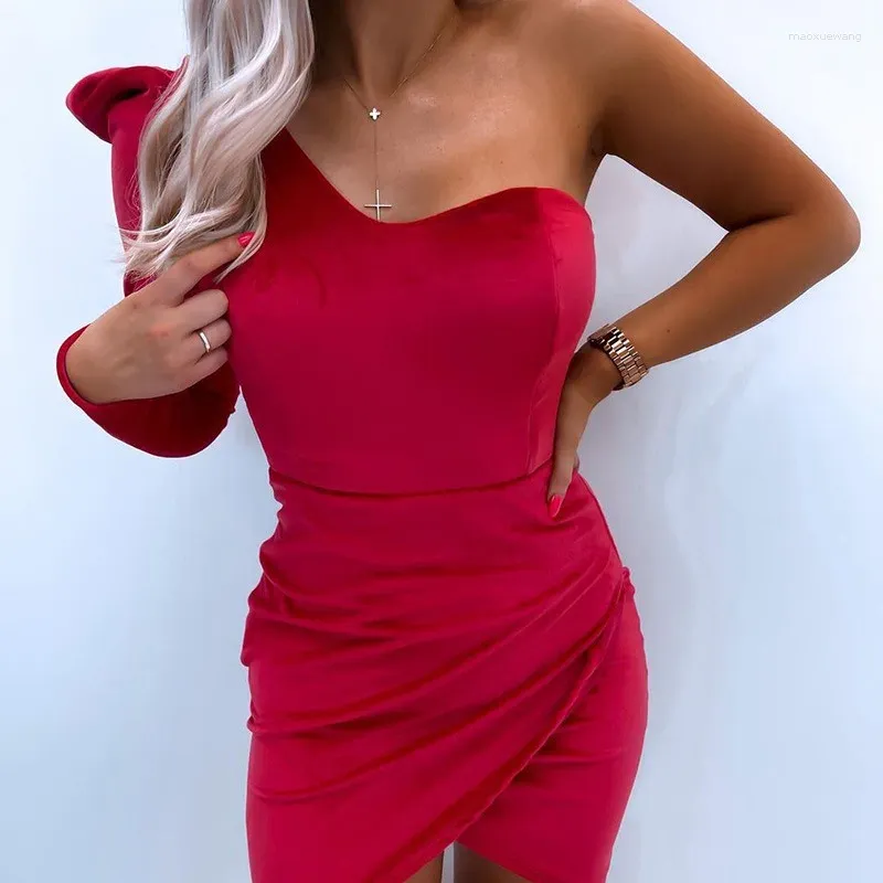 Casual Dresses 2024 Spring Summer Women's Clothing Solid Color Sexy One-Shoulder Velvet Dress