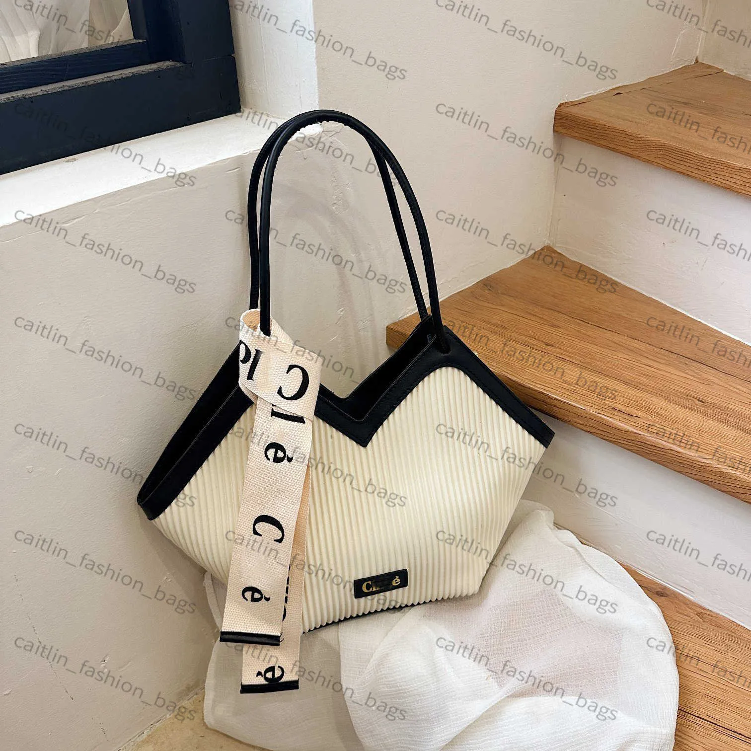 Kvinnors sommar modebrev band dekorerad axelväska vertikala ränder underarmsäck canvas väska damer stor kapacitet tvärkropps väska caitlin_fashion_bags