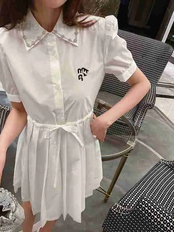 Basic & Casual Dresses Designer Summer New Heavy Work Nail Diamond Embroidery Letter Flip Collar Women's Dress White Waist Show Thin Pleated Skirt YDYU