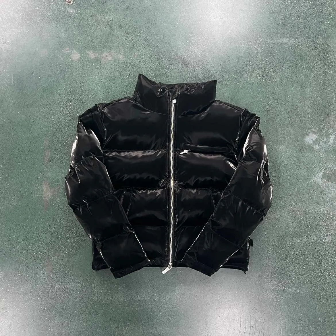 TRAPSTAR IRONGATE T PUFFER - SHINY BLACK