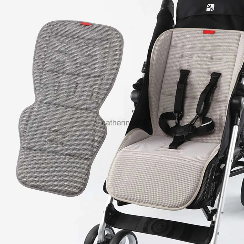 Andningsbara barnvagnstillbehör universell madrass i en barnvagn baby barnvagnar säte kudde tillbehör fyra säsonger mjuk pad l230625
