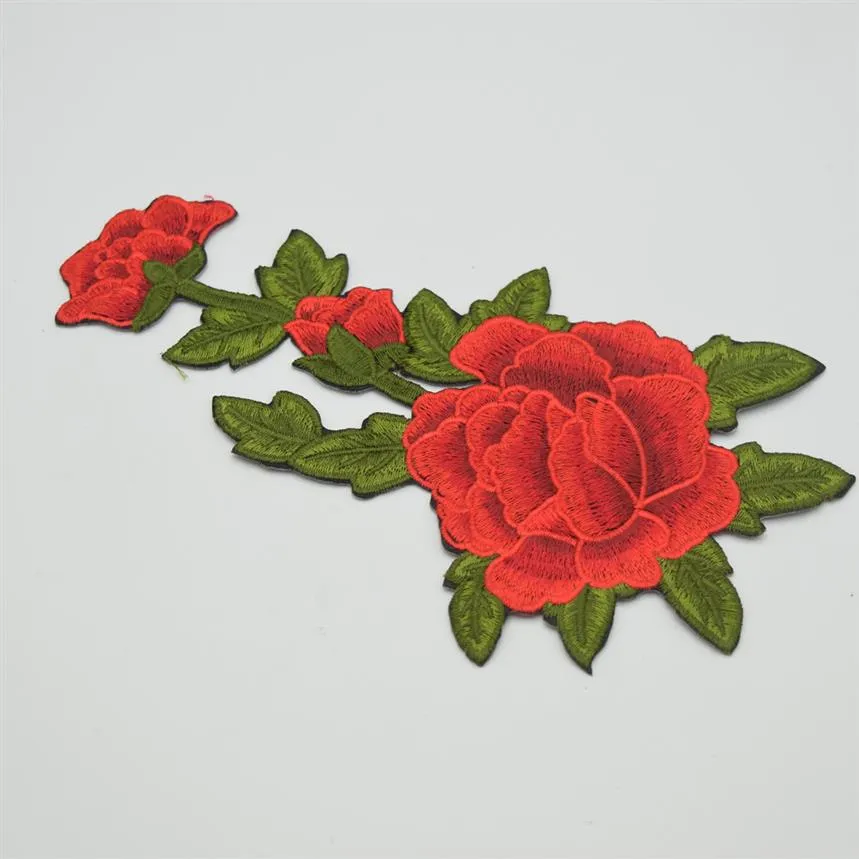 10 Uds. De apliques de flores bordadas para planchar, parche para coser, ropa, costura artesanal roja, buena calidad 254B