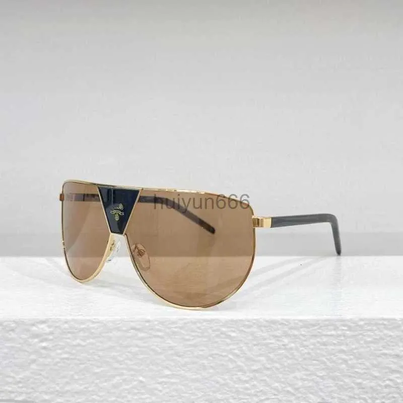 남성과 여성을위한 디자이너 선글라스 새로운 스타일 P 맞춤형 방풍 선글라스 여성 다목적 패션 트렌드 태양 안경 SPR68