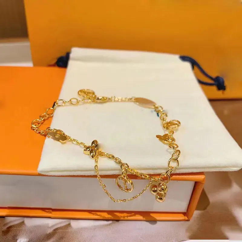 Colar de designer de joias moda corrente de ouro logotipo elemento colares pulseiras para mulheres festa de casamento noivado amantes joias de presente com caixa t1225