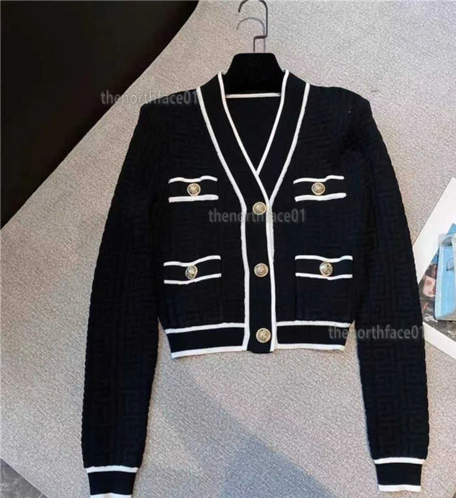 2023 Kadın Kabanlar Ceketler İnce Sweatshirt Bayan Tasarımcılar Ceket Siyah Beyaz Uzun Kollu Coats Chothing Boyut