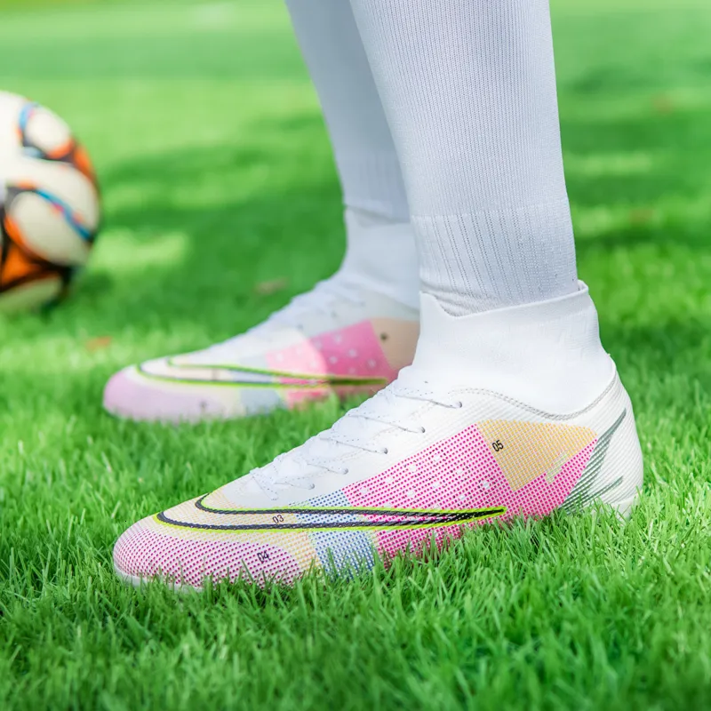 Chaussures de foot pour les terrains en Herbe Synthétique 