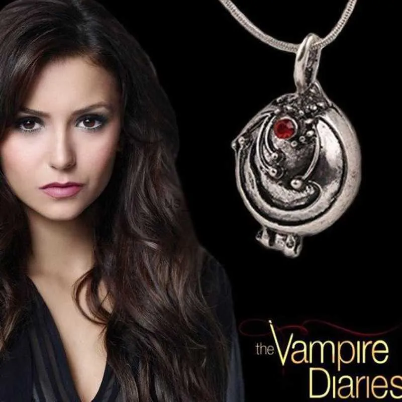 Vampire Diaries - Katherine Pendant Necklace