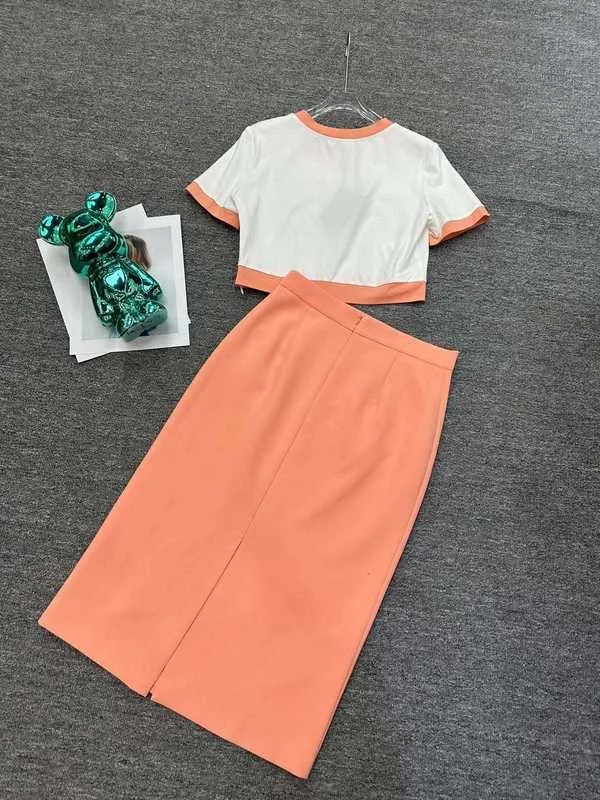 T-shirt à manches courtes + fesses enroulées demi-longueur jupe mi-longue pour femmes imprimées lettre de créateur de robe deux pièces pour l'amincissement et l'apparence 1VI3
