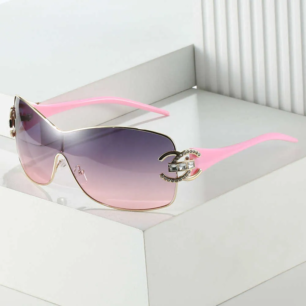 Wholesale of sunglasses New Diamond Inlaid One Piece Metal Y2K Spicy Girl's Little Fragrance Show Light Luxury Ins Network Red Sunglasses Trend