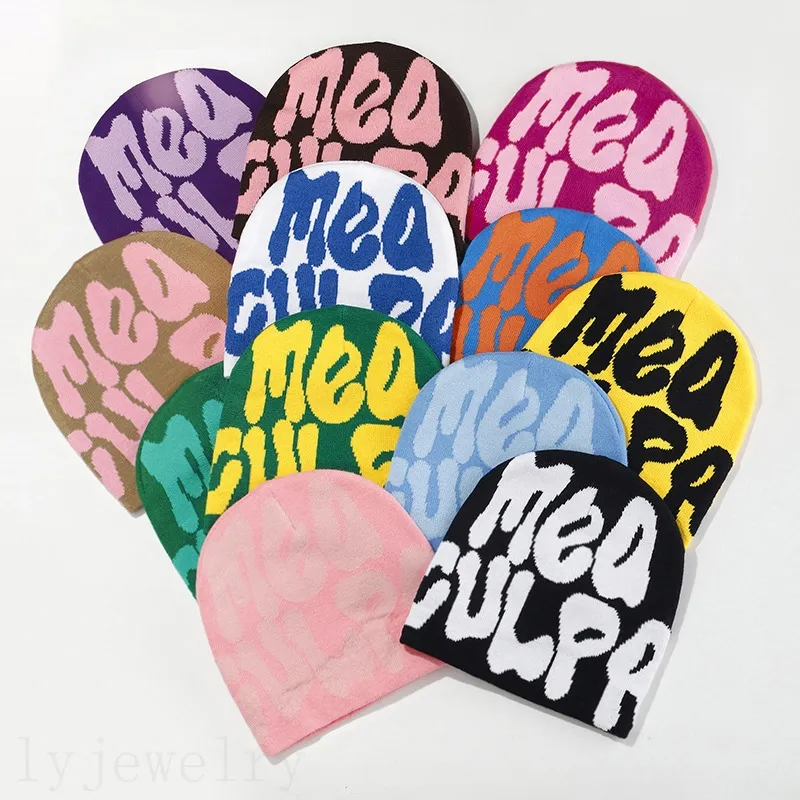 Mea culpas berretto di lusso colorato lavorato a maglia cofano firmato per le donne shopping viaggi all'aperto per il tempo libero materiale di cotone classico lettera divertente giorno beanie moda PJ090 E23