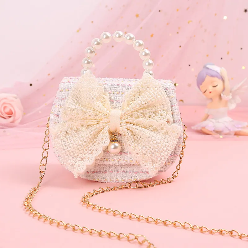 Hand purse for girls discount